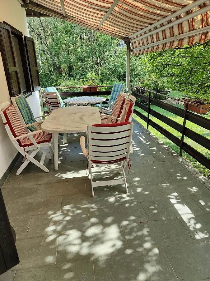 Villa La Punta Sorico Ferienhaus